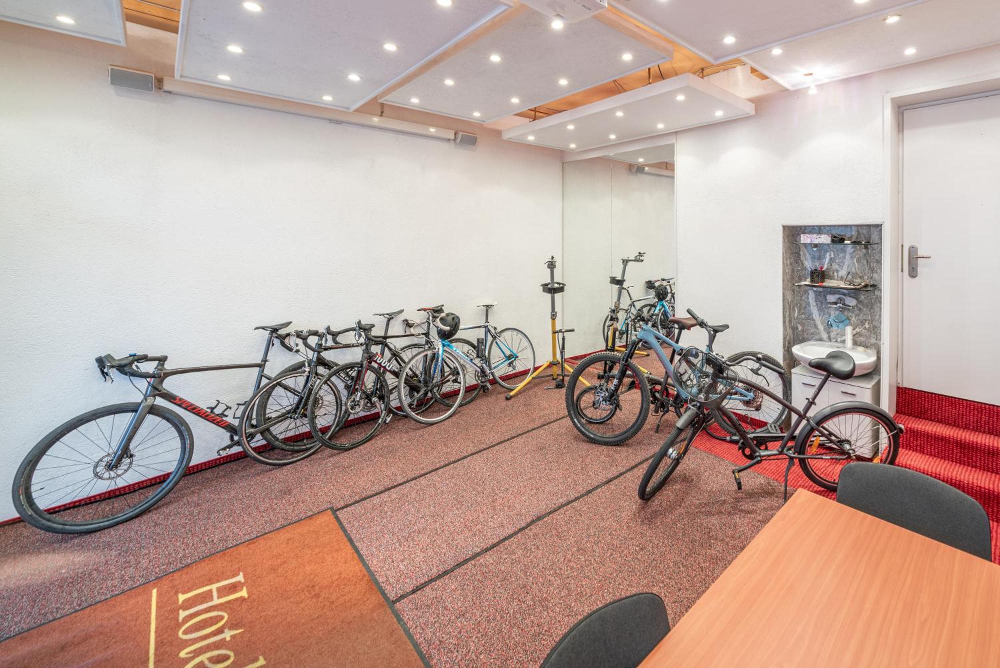 Hotel Neue Post I Self Check-In İnnsbruck Dış mekan fotoğraf