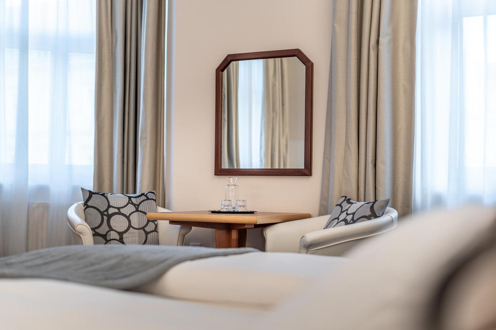 Hotel Neue Post I Self Check-In İnnsbruck Dış mekan fotoğraf
