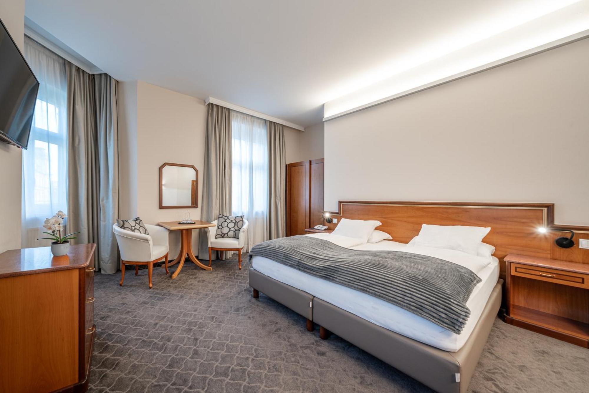 Hotel Neue Post I Self Check-In İnnsbruck Dış mekan fotoğraf