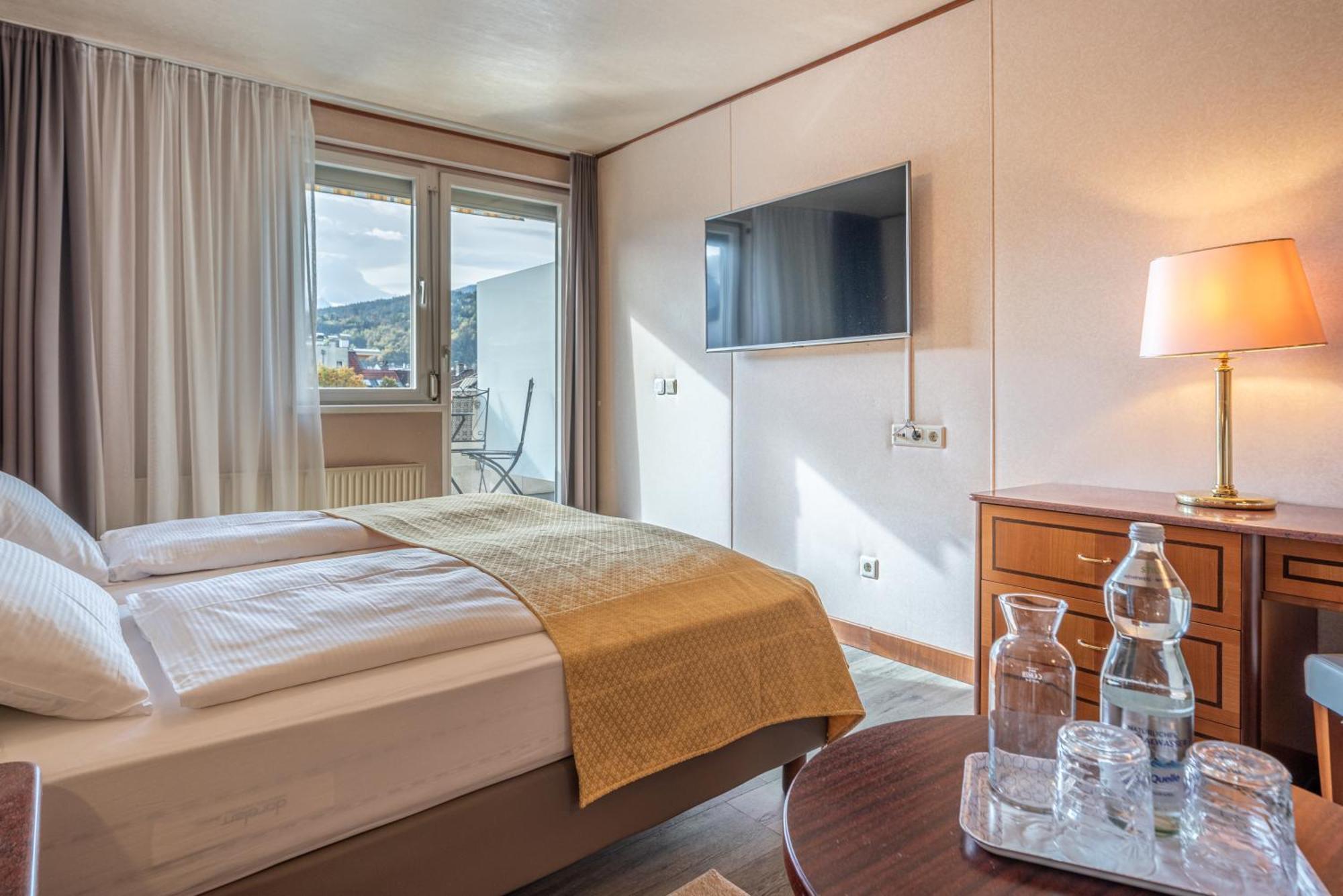 Hotel Neue Post I Self Check-In İnnsbruck Dış mekan fotoğraf