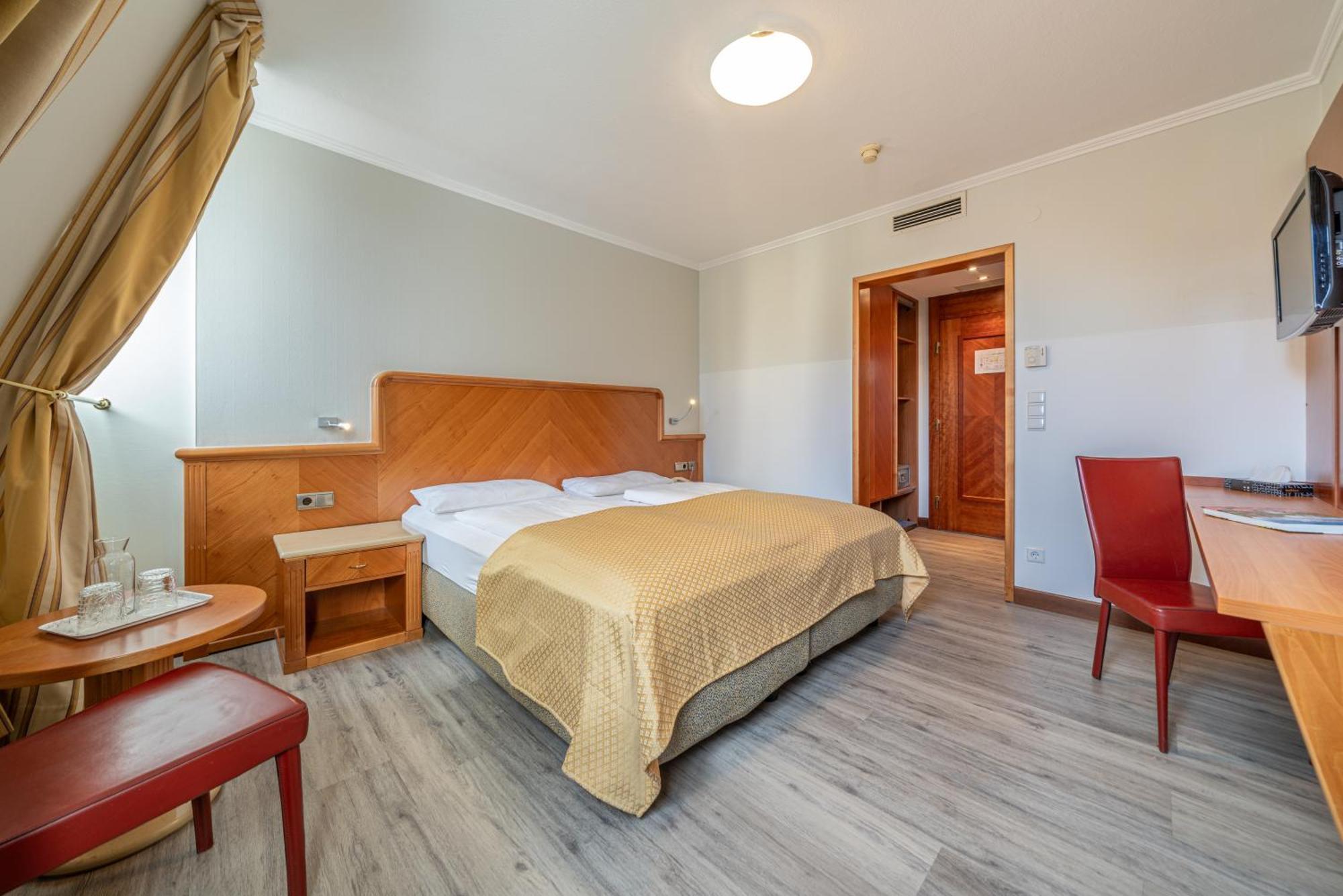 Hotel Neue Post I Self Check-In İnnsbruck Dış mekan fotoğraf