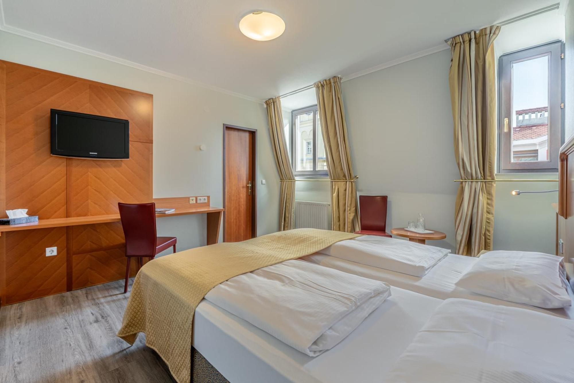 Hotel Neue Post I Self Check-In İnnsbruck Dış mekan fotoğraf
