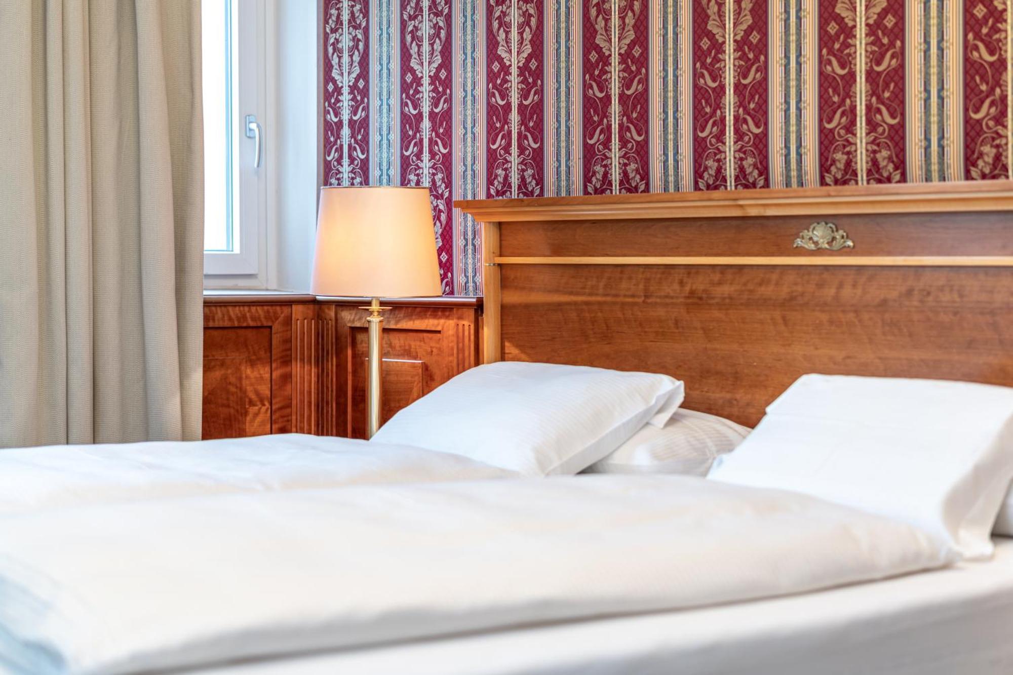 Hotel Neue Post I Self Check-In İnnsbruck Oda fotoğraf