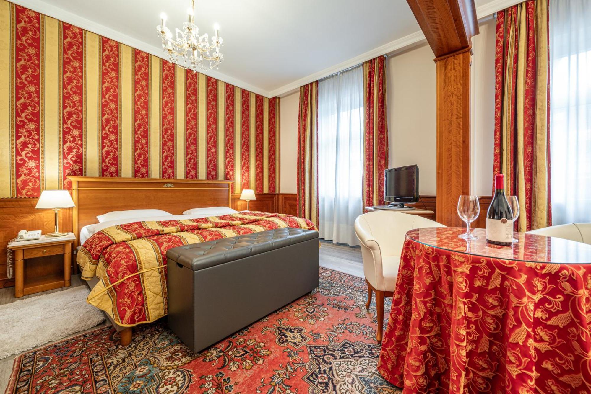 Hotel Neue Post I Self Check-In İnnsbruck Dış mekan fotoğraf